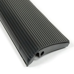 Running Board, Right, w/o Molding, Black, Thick Quality